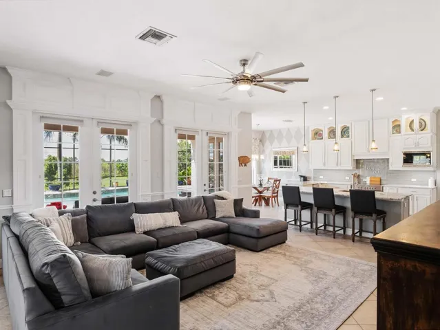 Family Room &amp; Kitchen
