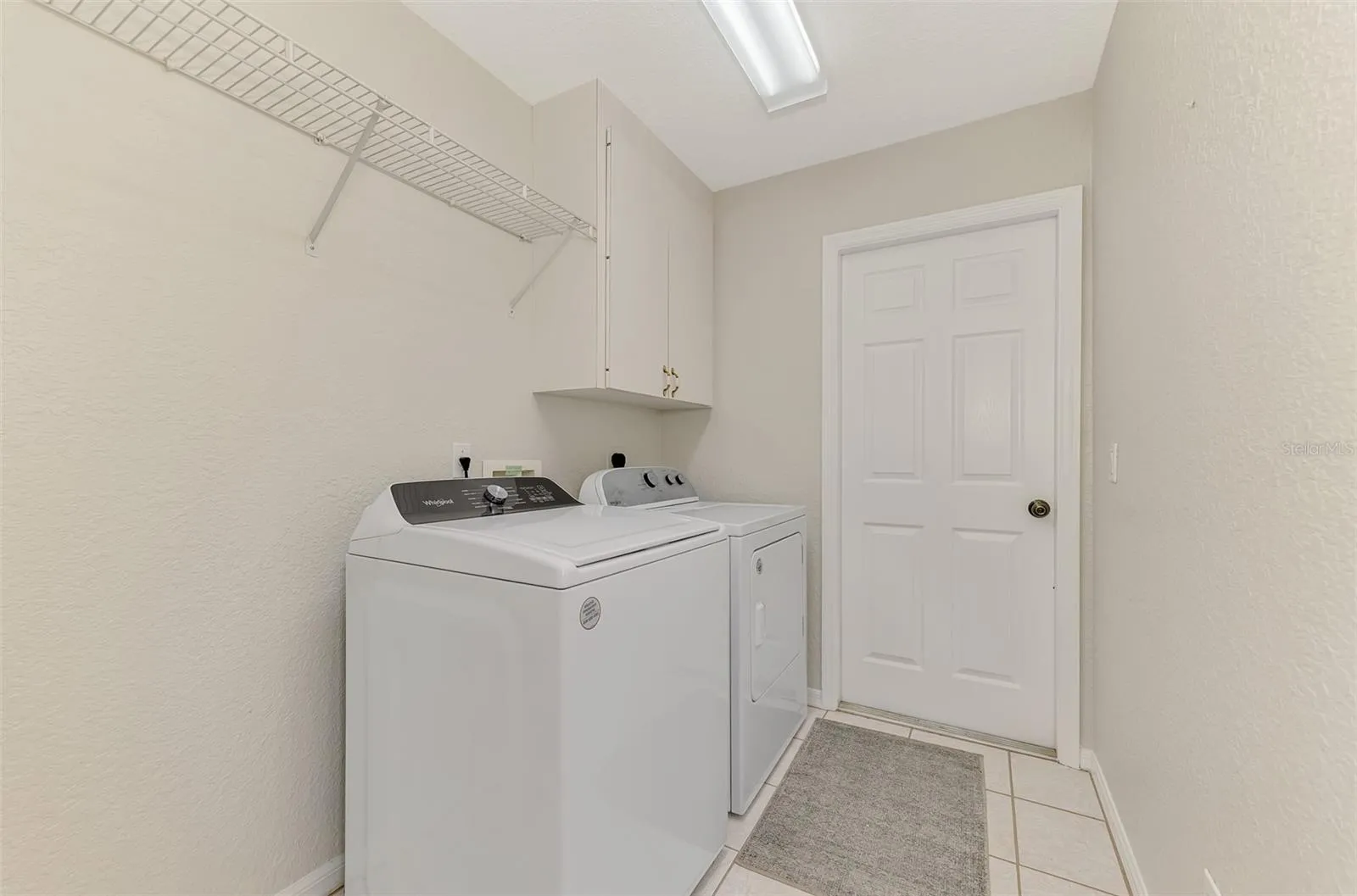 Large laundry indoors