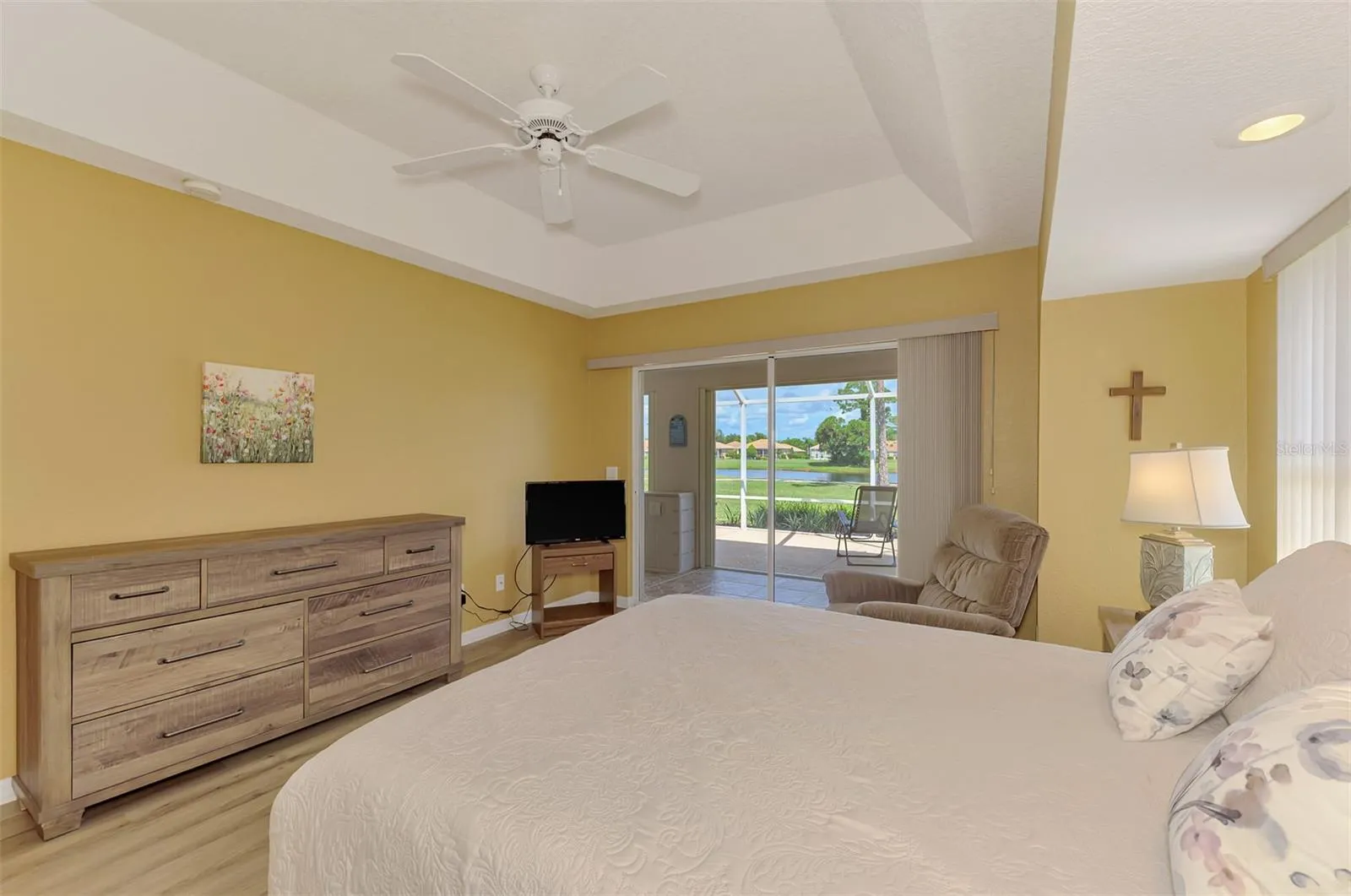 Primary with access to lanai