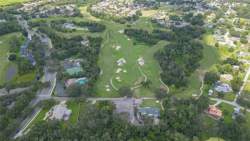 Lake Bernadette aerialLake Bernadette golf coursegolf course