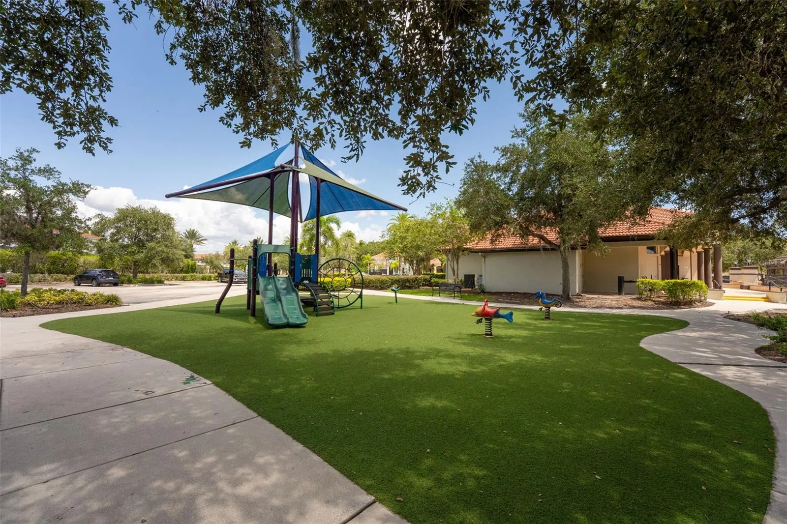Bella Vida community kids play area.