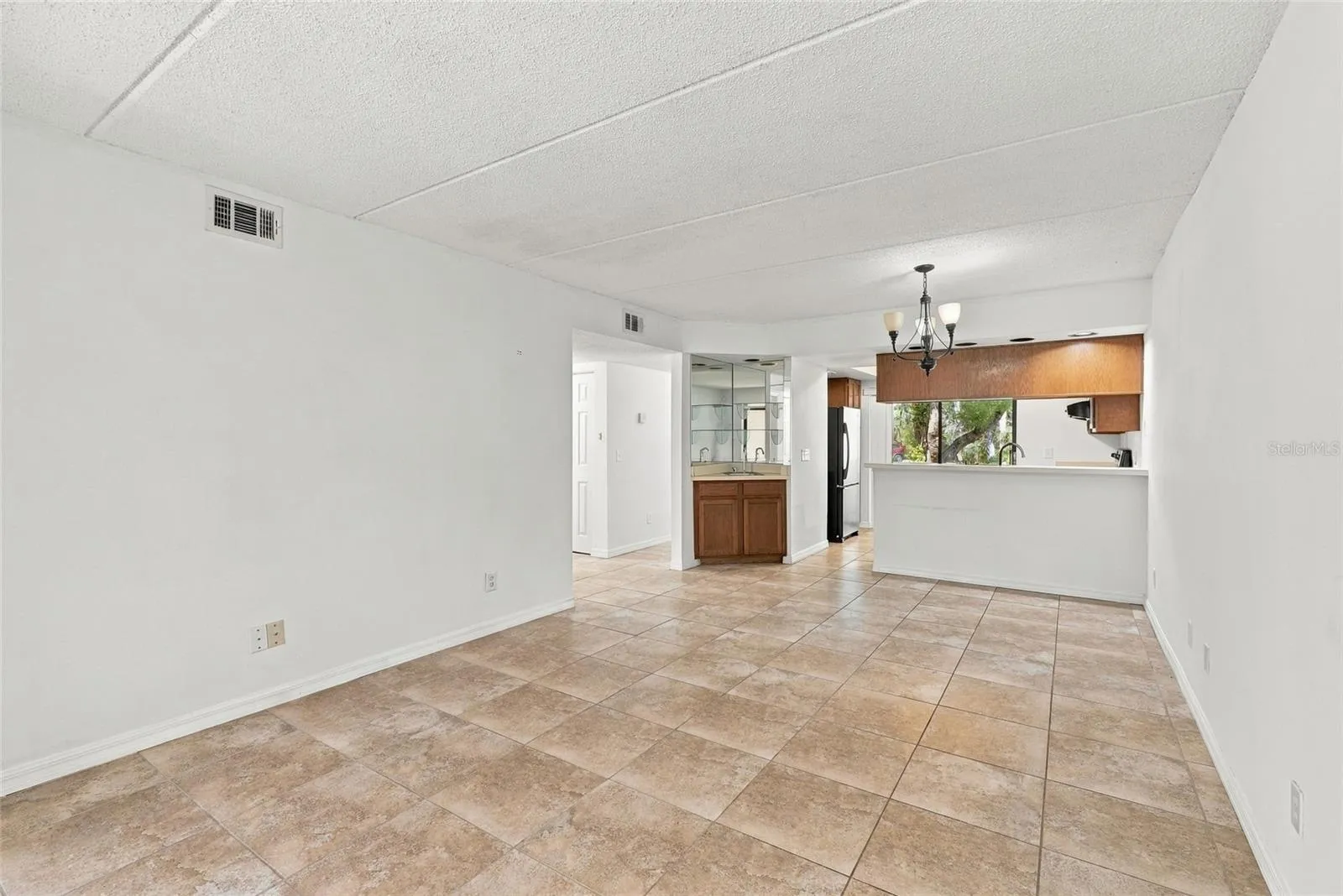 Living Room / Dining Room Combo
