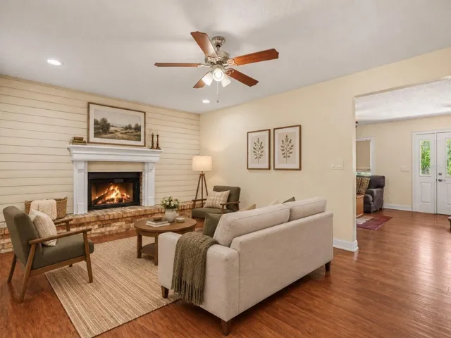 Virtually staged to show the potential of this space!