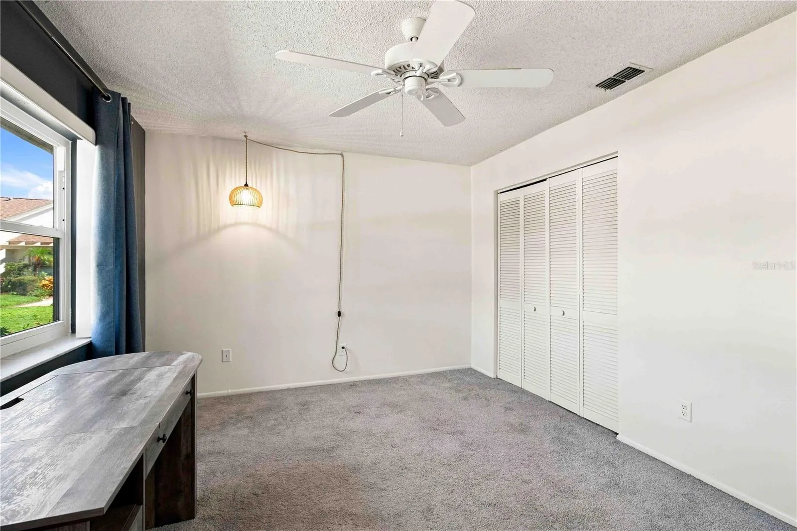 2ND BEDROOM WITH CLOSET
