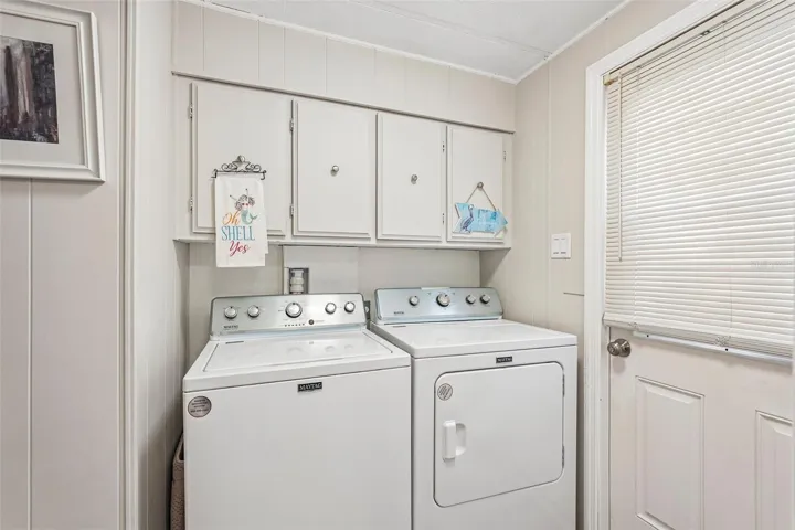 Indoor laundry room