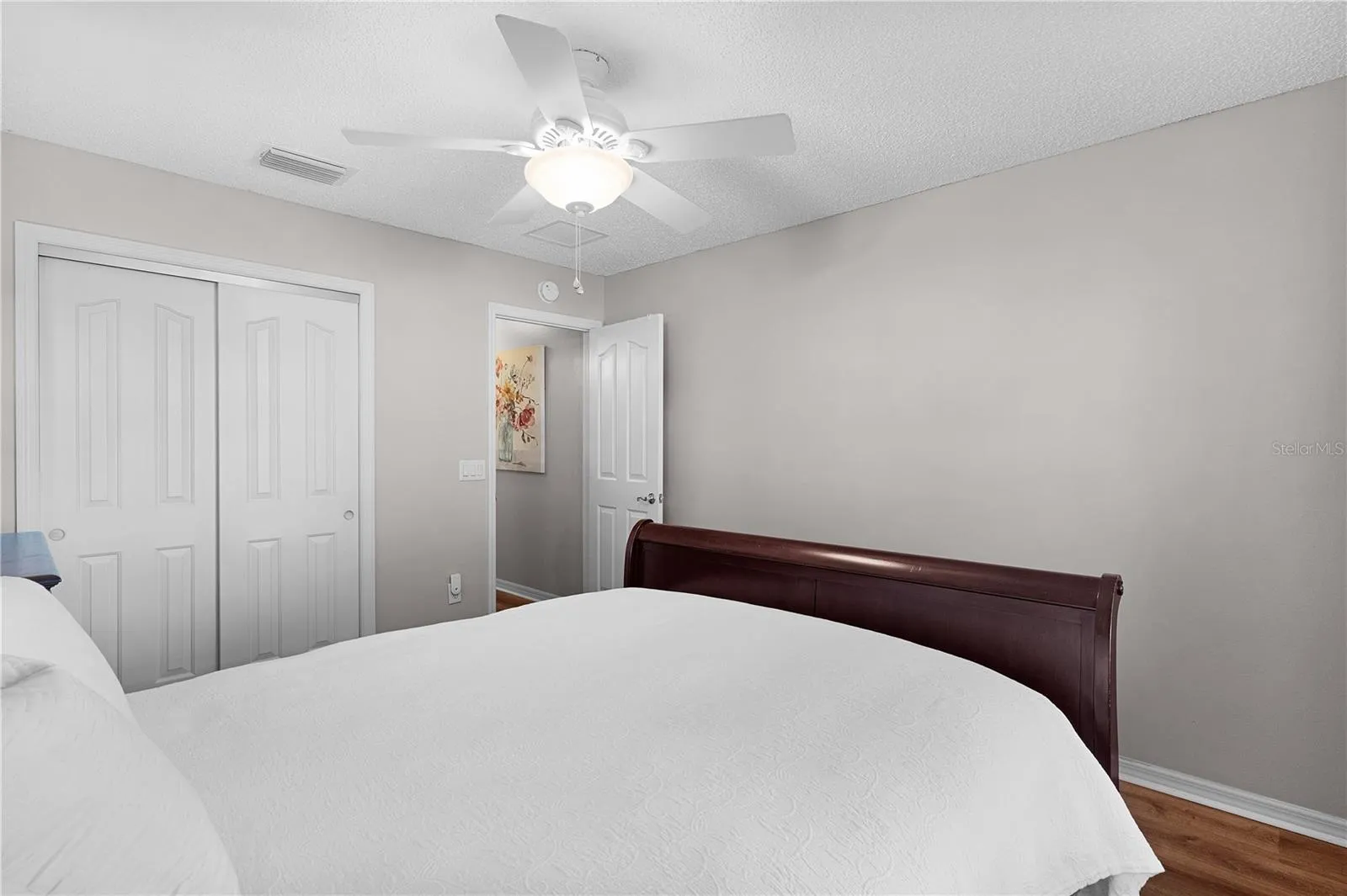 Front guest bedroom with built in closet