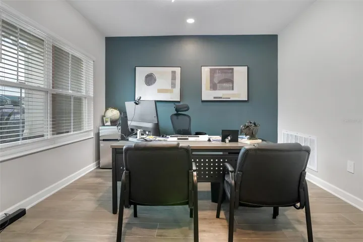 Office - desk included