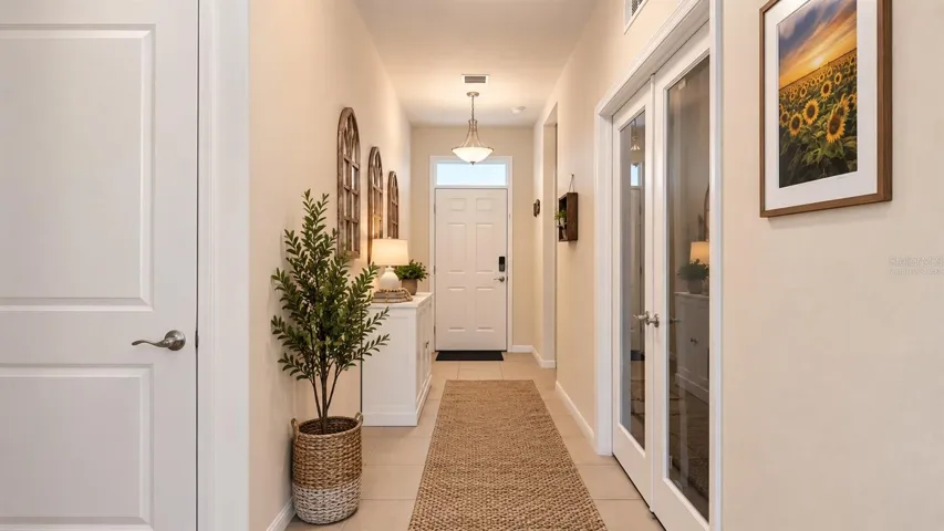 Virtually Staged- Foyer