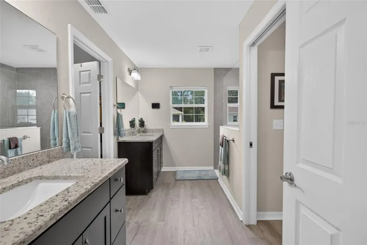 Master Bathroom-Granite Countertops