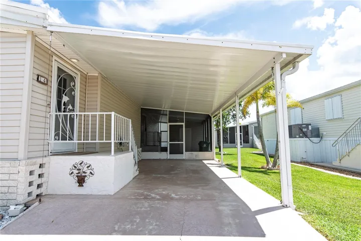 Carport