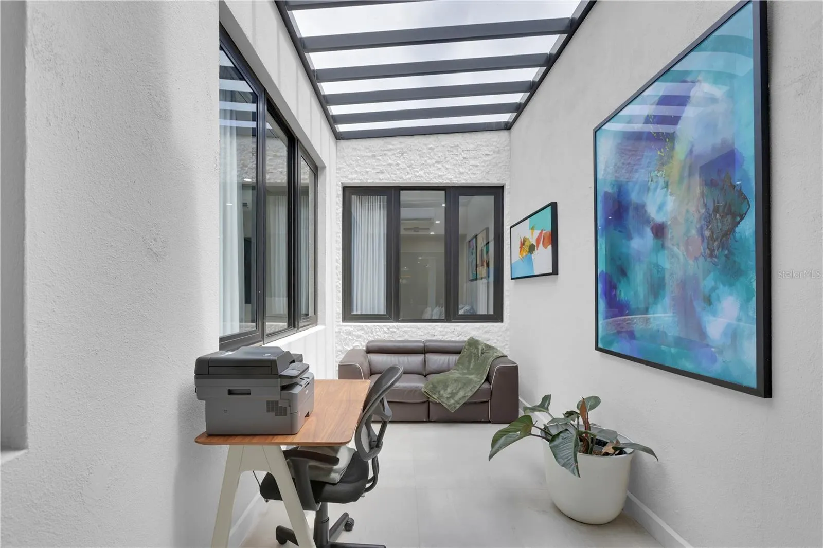 Office, nurtured with natural light and air conditioned