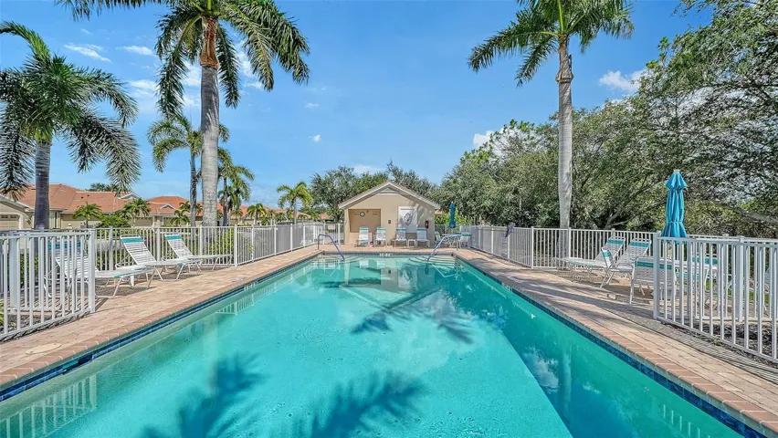 Additional Pool for Villas Residents