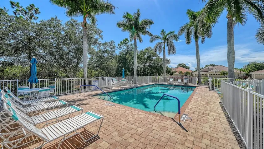 Additional Pool for Villas Residents