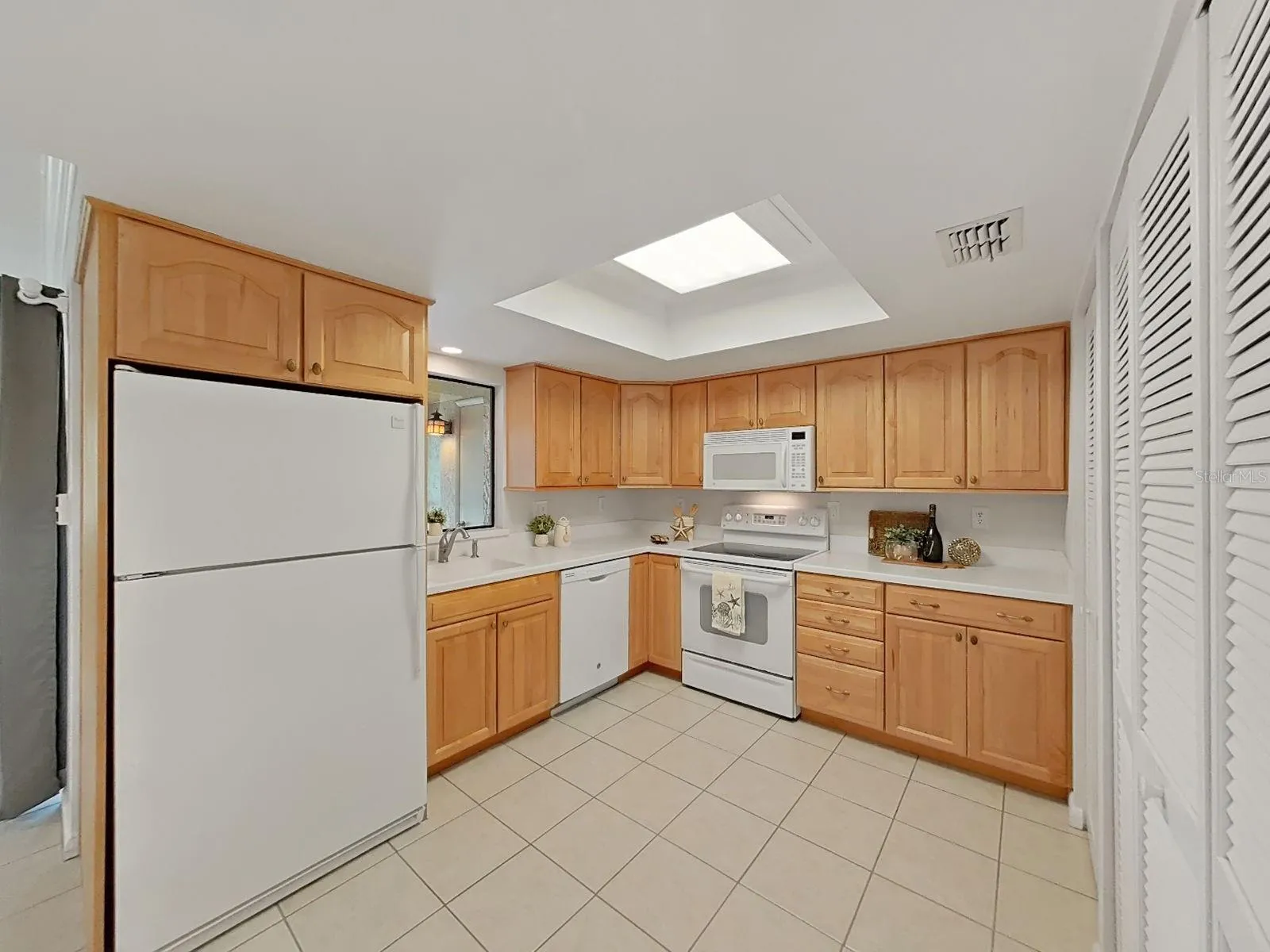 UPDATED KITCHEN