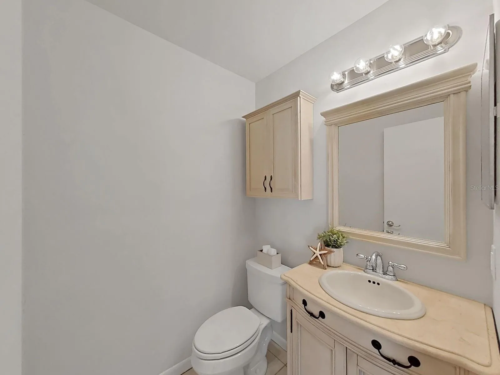 GUEST BATH