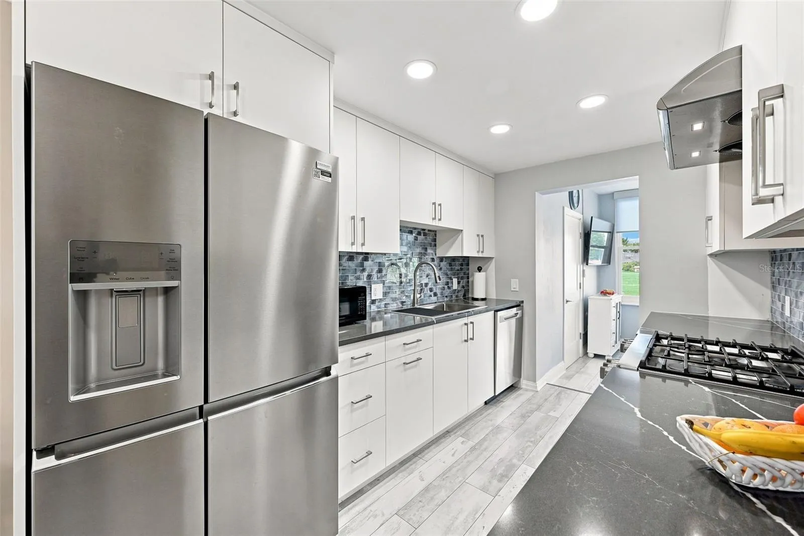 All new top notch appliances