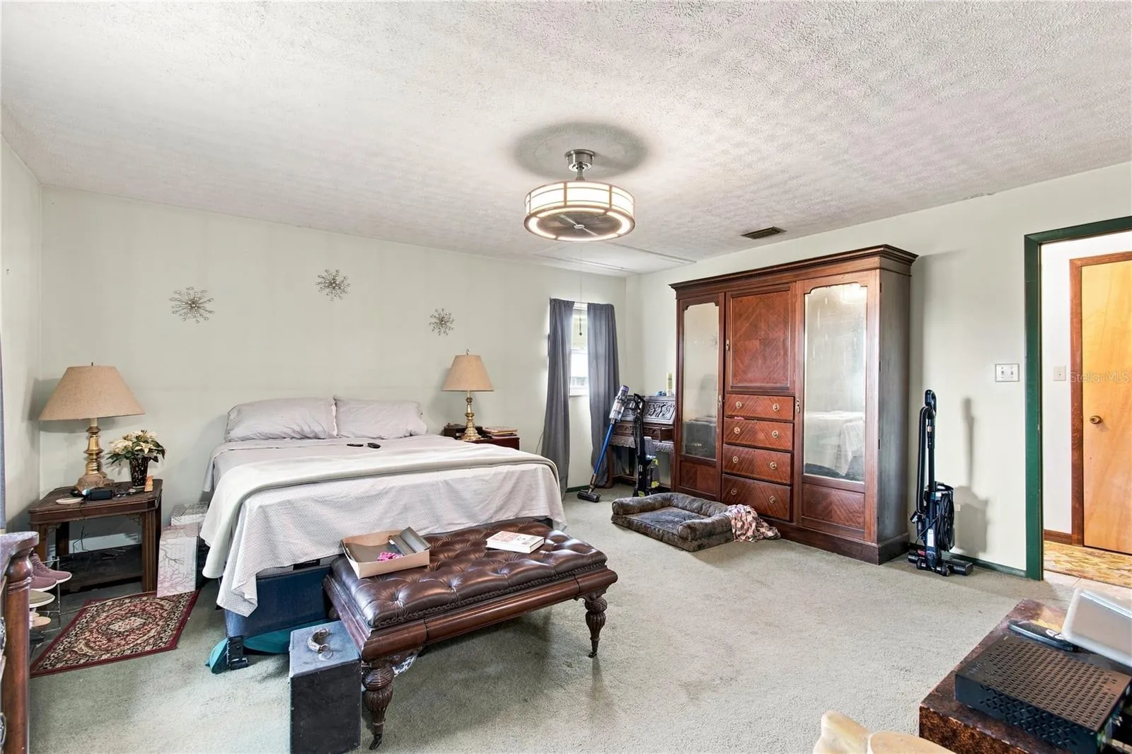 Master bedroom