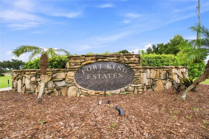 Community entrance off Fort King.