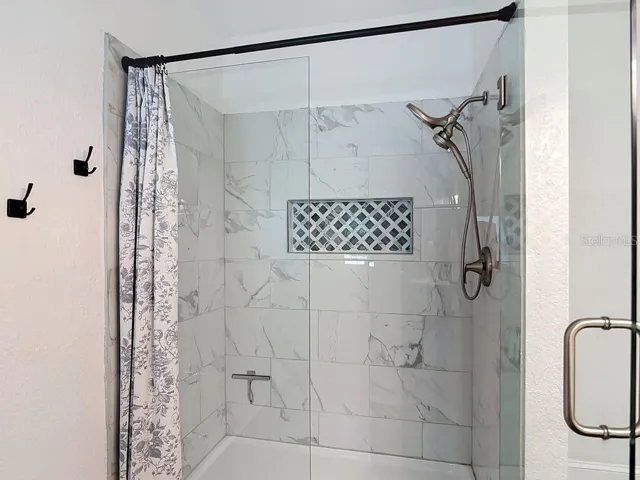 Main Floor Full Bathroom
