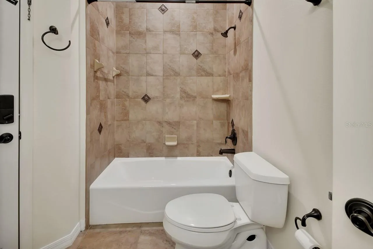 Spacious second bathroom