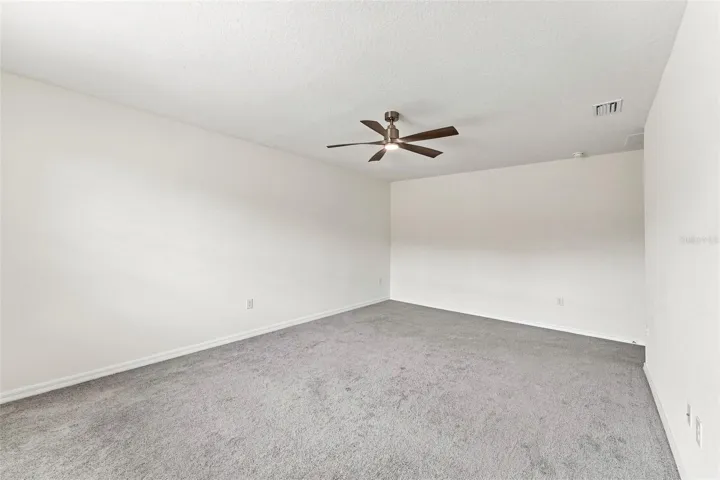 LARGE LOFT!
