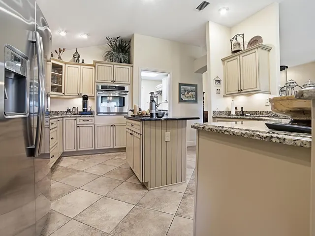 BEAUTIFUL CABINETRY