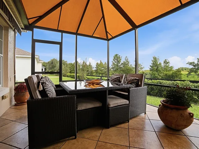 YOUR PLACE FOR ENTERTAINING OR RELAXING TAKING IN THE VIEW
