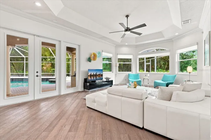 Atrium Doors to Pool from Family Room