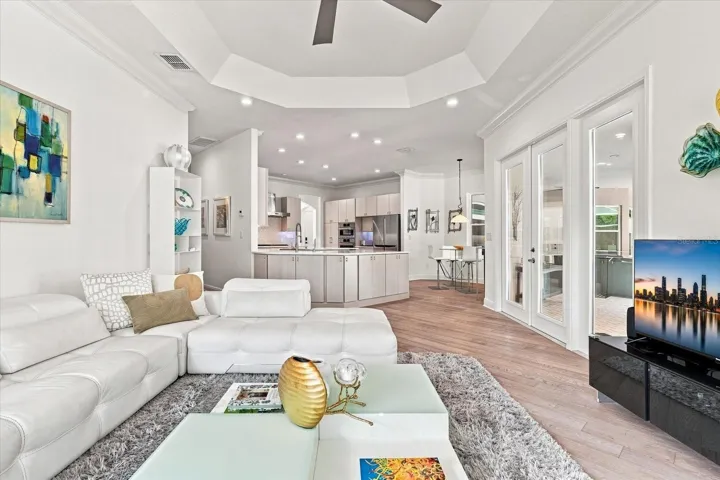 Family Room to Kitchen