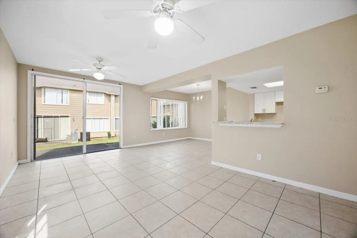 Open view Living area