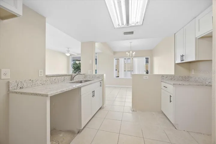Kitchen (The appliances will be included)
