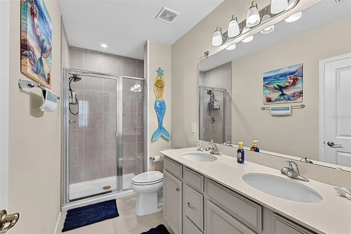 primary ensuite bathroom