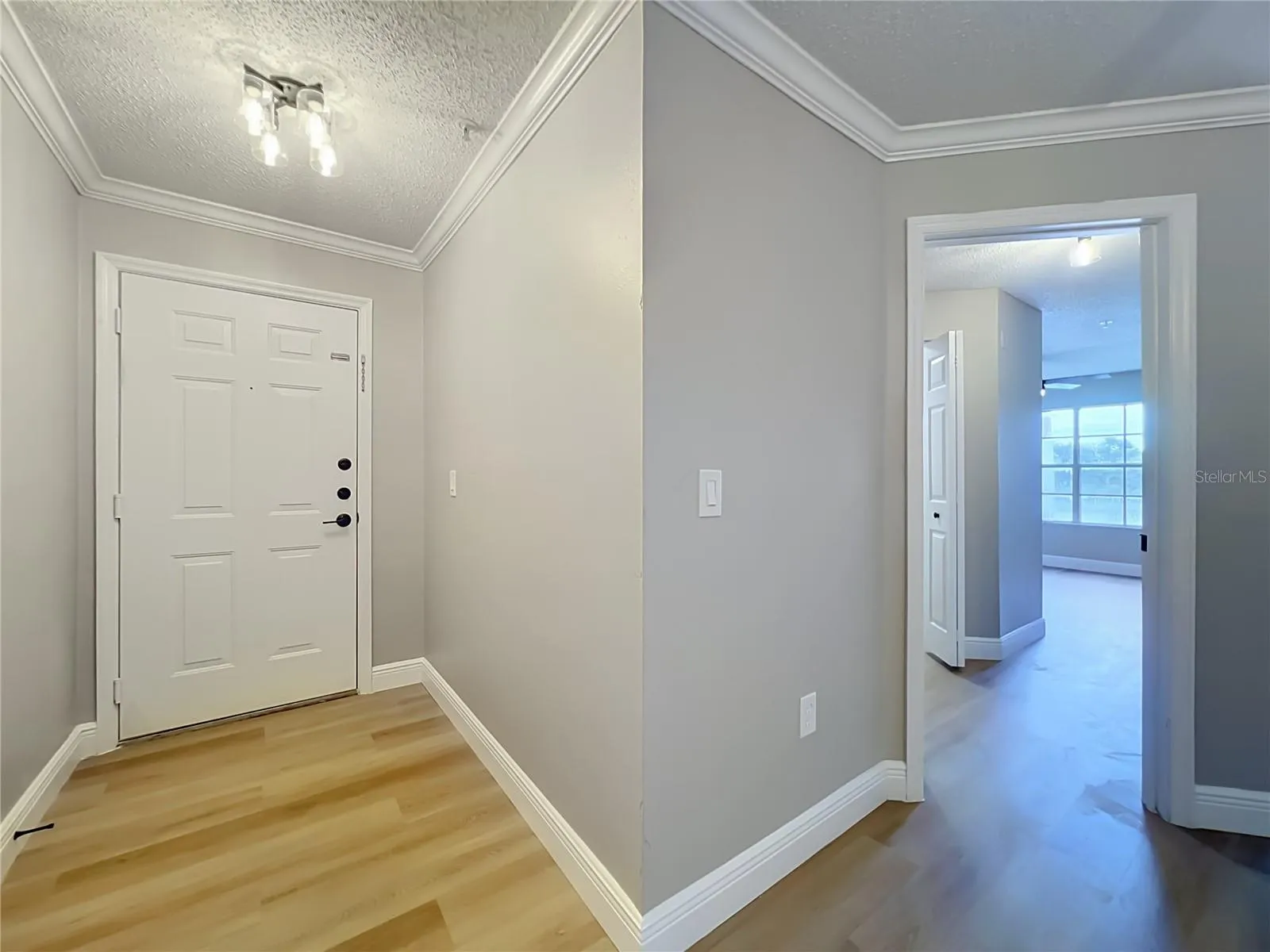 Foyer Entry