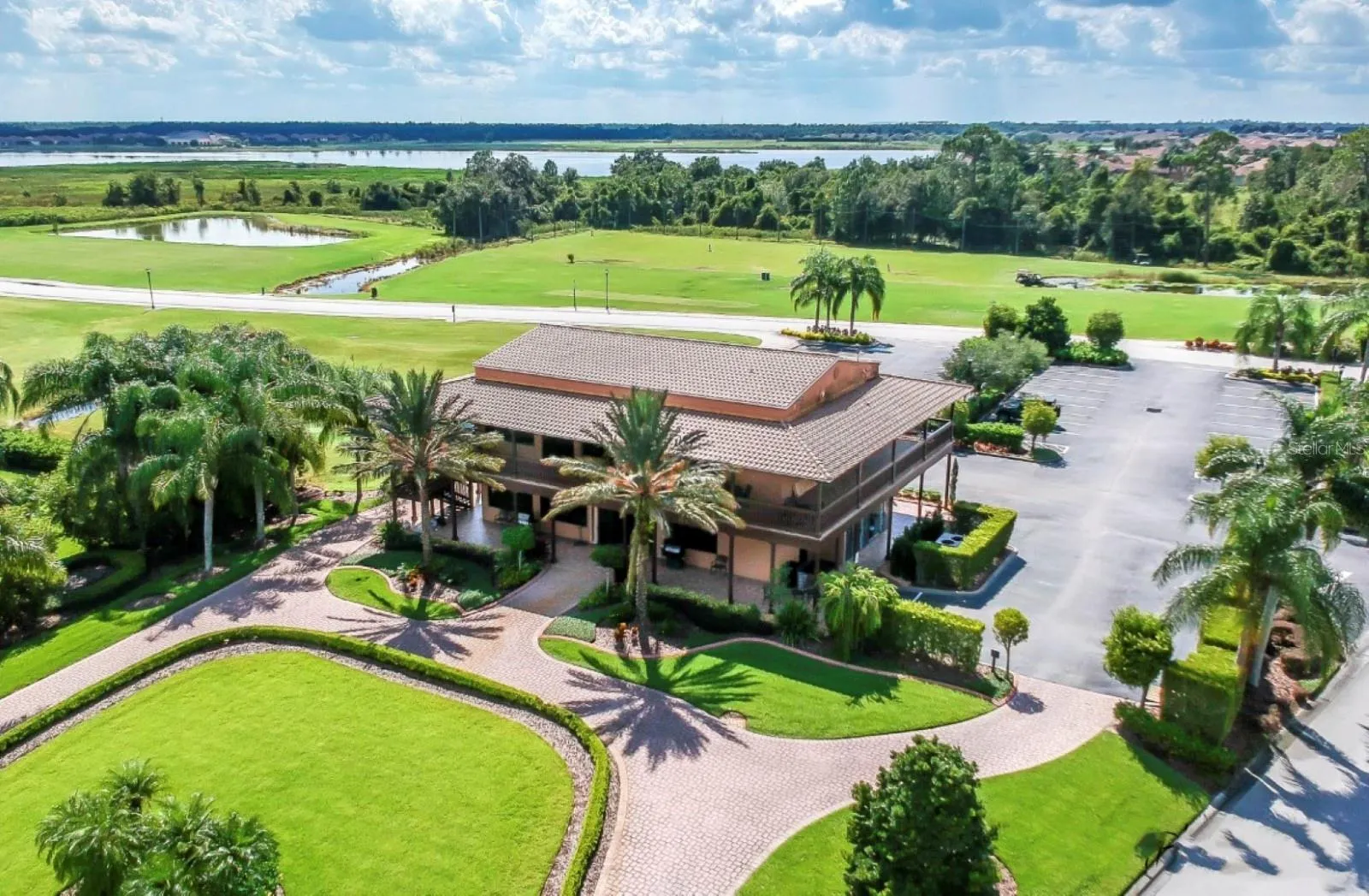 This building is home to the golf pro shop on the lower level and the Eagles Nest Restaurant and Bar on the upper level.