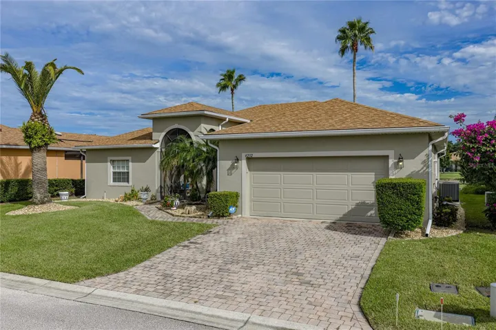 This Tahiti floor plan home has 3 bedrooms, 2 bathrooms, and an expanded lanai on a waterfront lot.