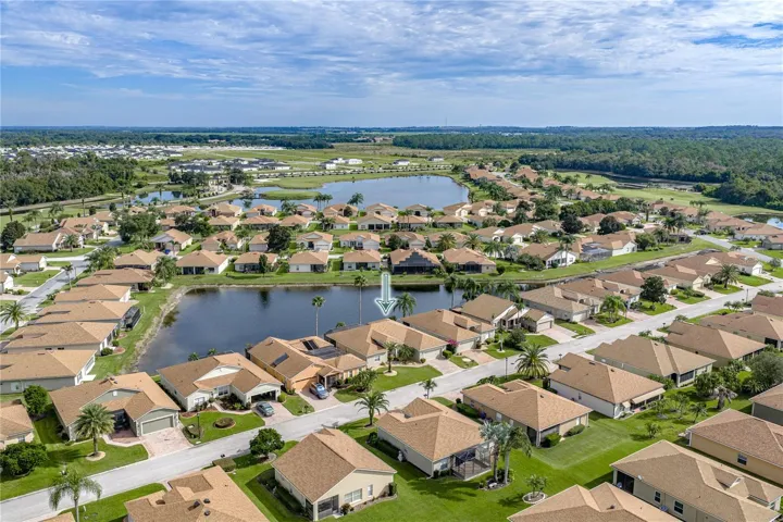 The entrance to Lake Ashton is in the background, making easy access to the outside world easy.