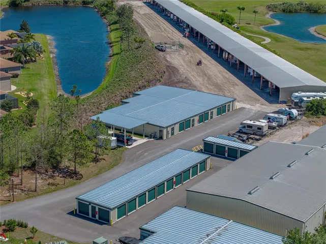 Lake Ashton has an on-site storage facility where residents can rent covered and open RV, boat, and trailer storage. Standard and climate-controlled storage units are available for rent.