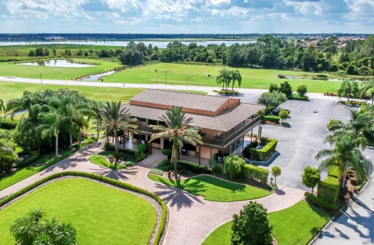 This building is home to the golf pro shop on the lower level and the Eagles Nest Restaurant and Bar on the upper level.