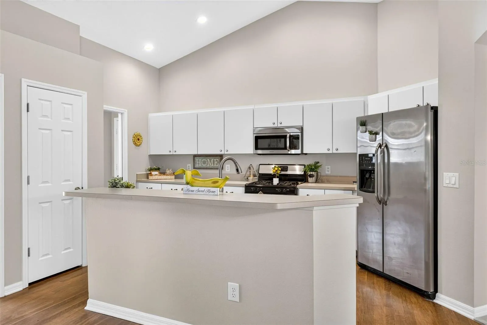 KITCHEN VIEW