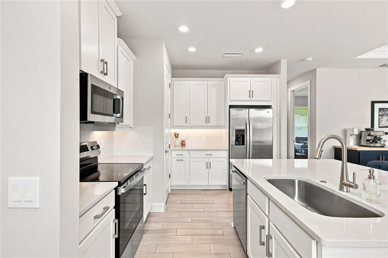 42 INCH CABINETS