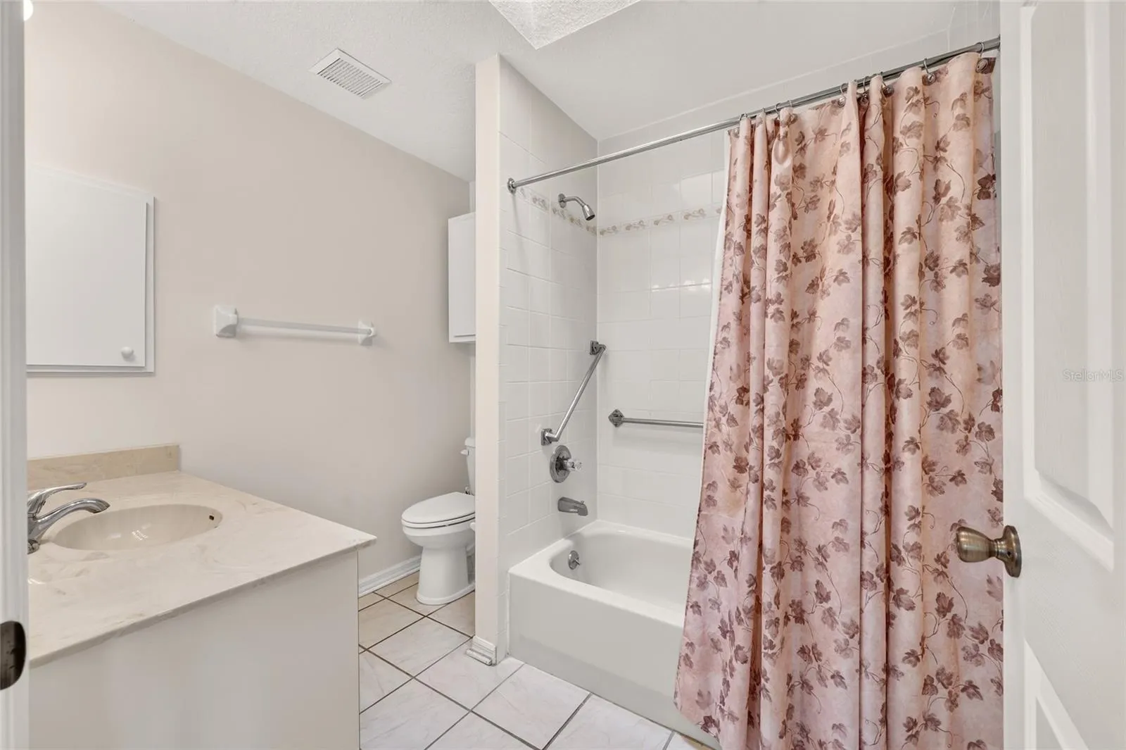 2nd bathroom