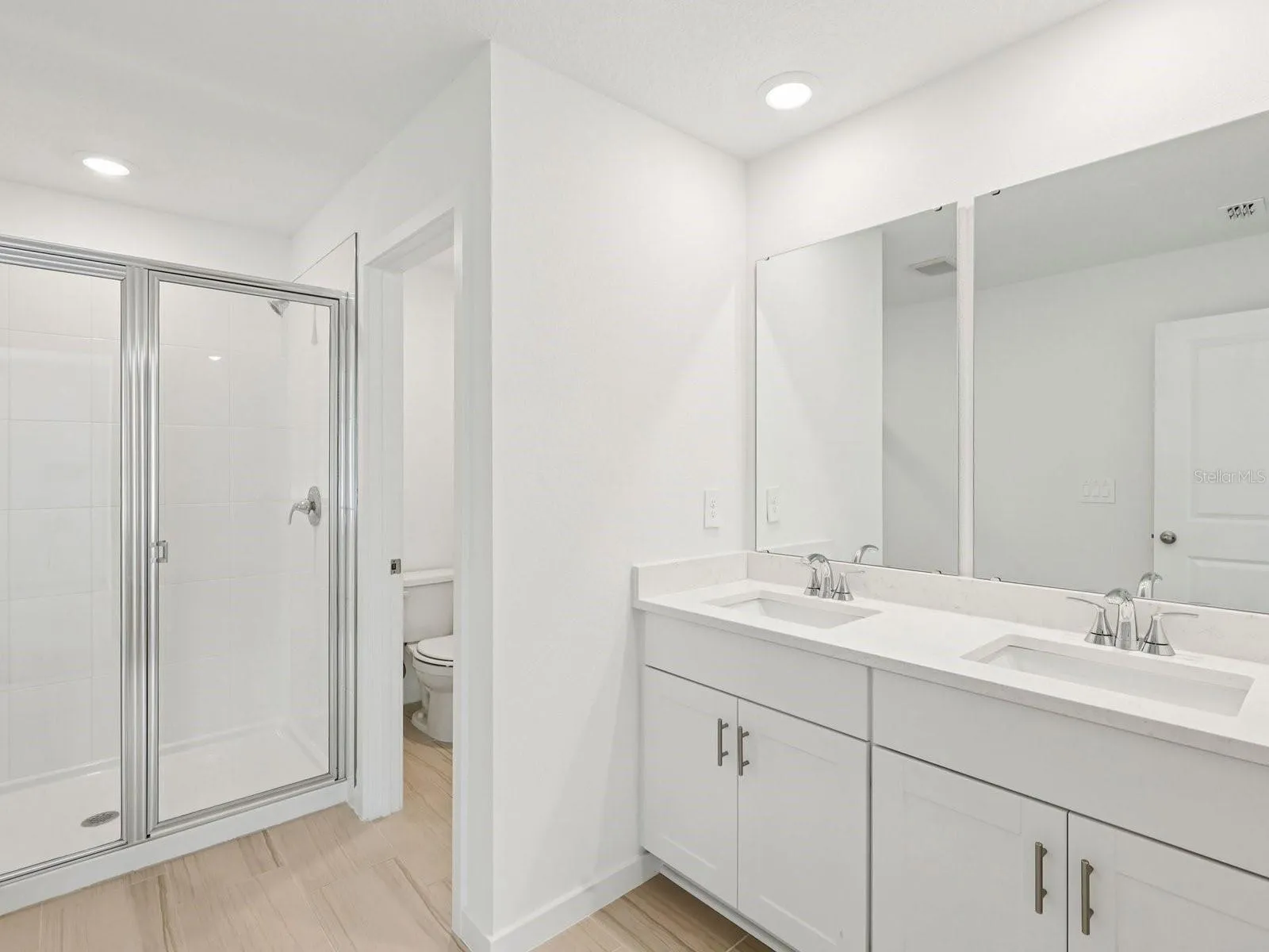 Photo is not of the actual home, but is an inspirational photo of builder’s model home and may depict options, furnishings, and/or decorator features that are not included