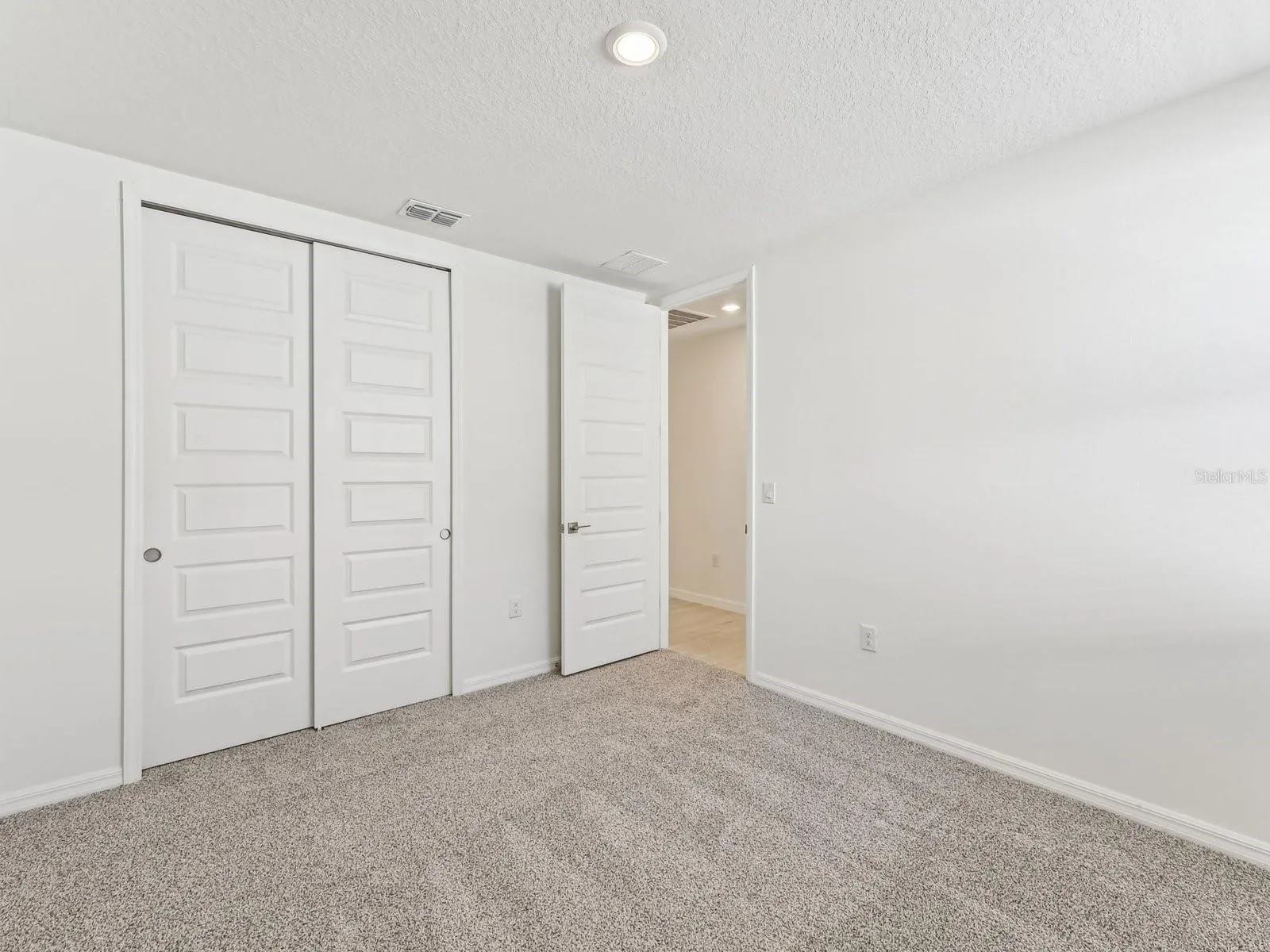 Photo is not of the actual home, but is an inspirational photo of builder’s model home and may depict options, furnishings, and/or decorator features that are not included