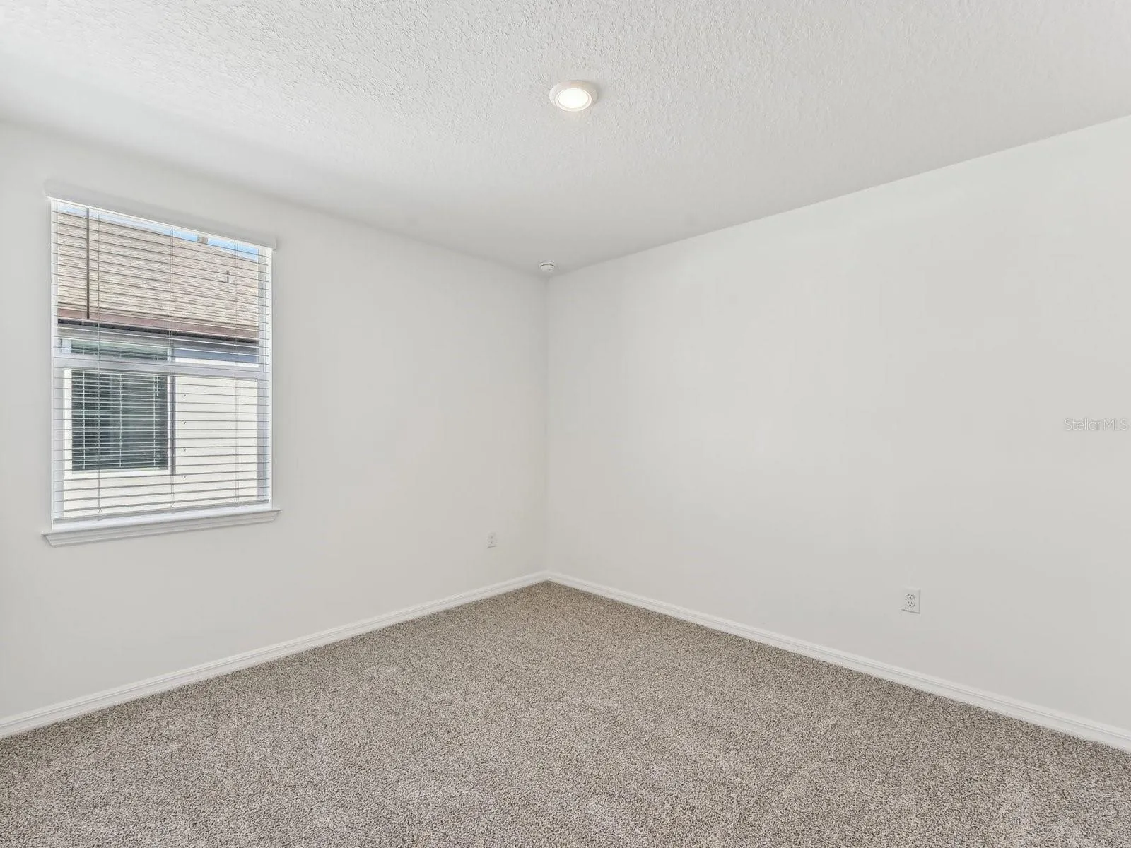 Photo is not of the actual home, but is an inspirational photo of builder’s model home and may depict options, furnishings, and/or decorator features that are not included