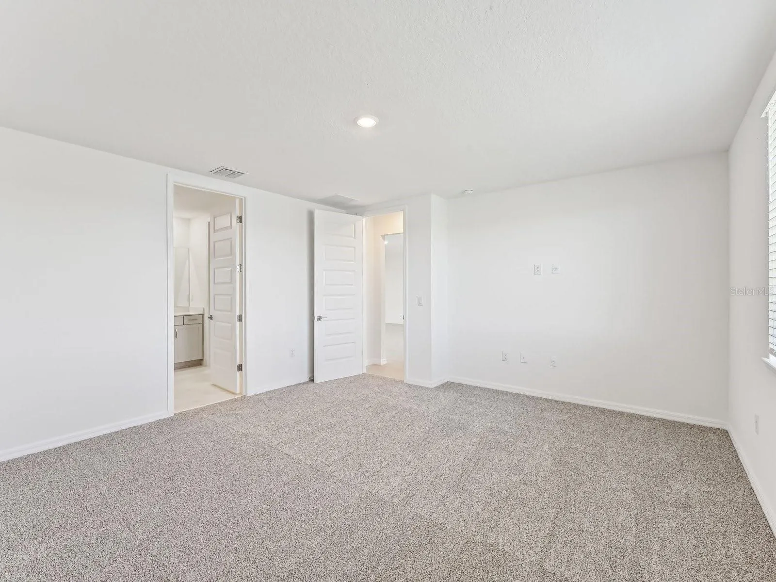 Photo is not of the actual home, but is an inspirational photo of builder’s model home and may depict options, furnishings, and/or decorator features that are not included