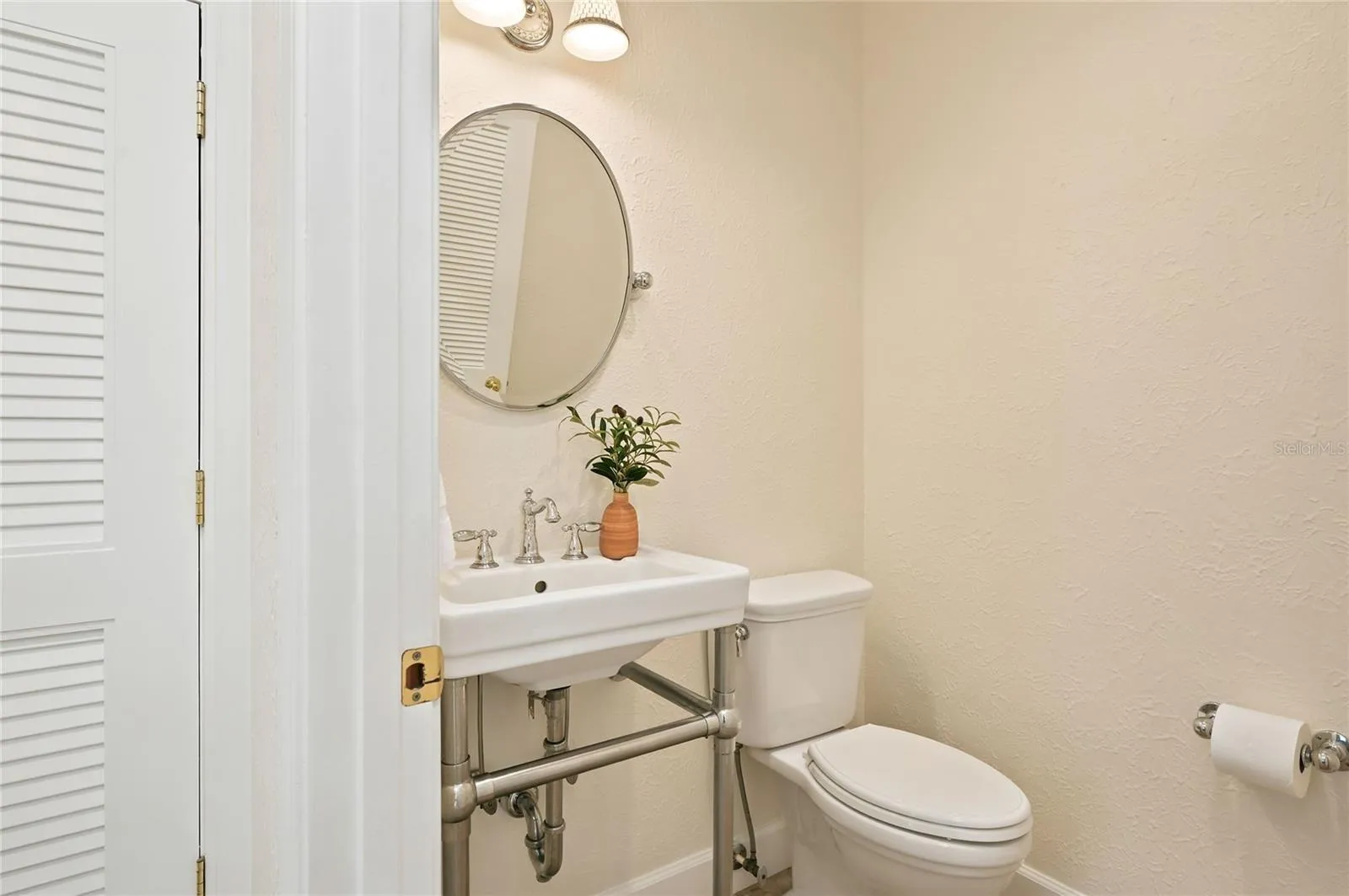 Guest bath off Family room