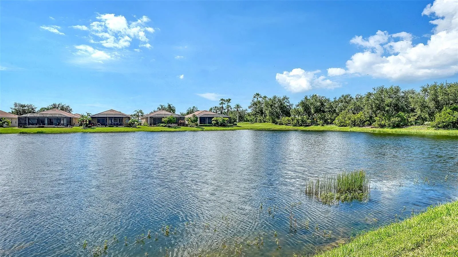 120 ft. of waterfront