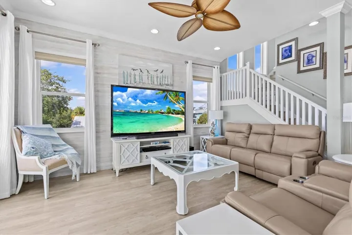 Living Room with Crown Molding &amp; Remote