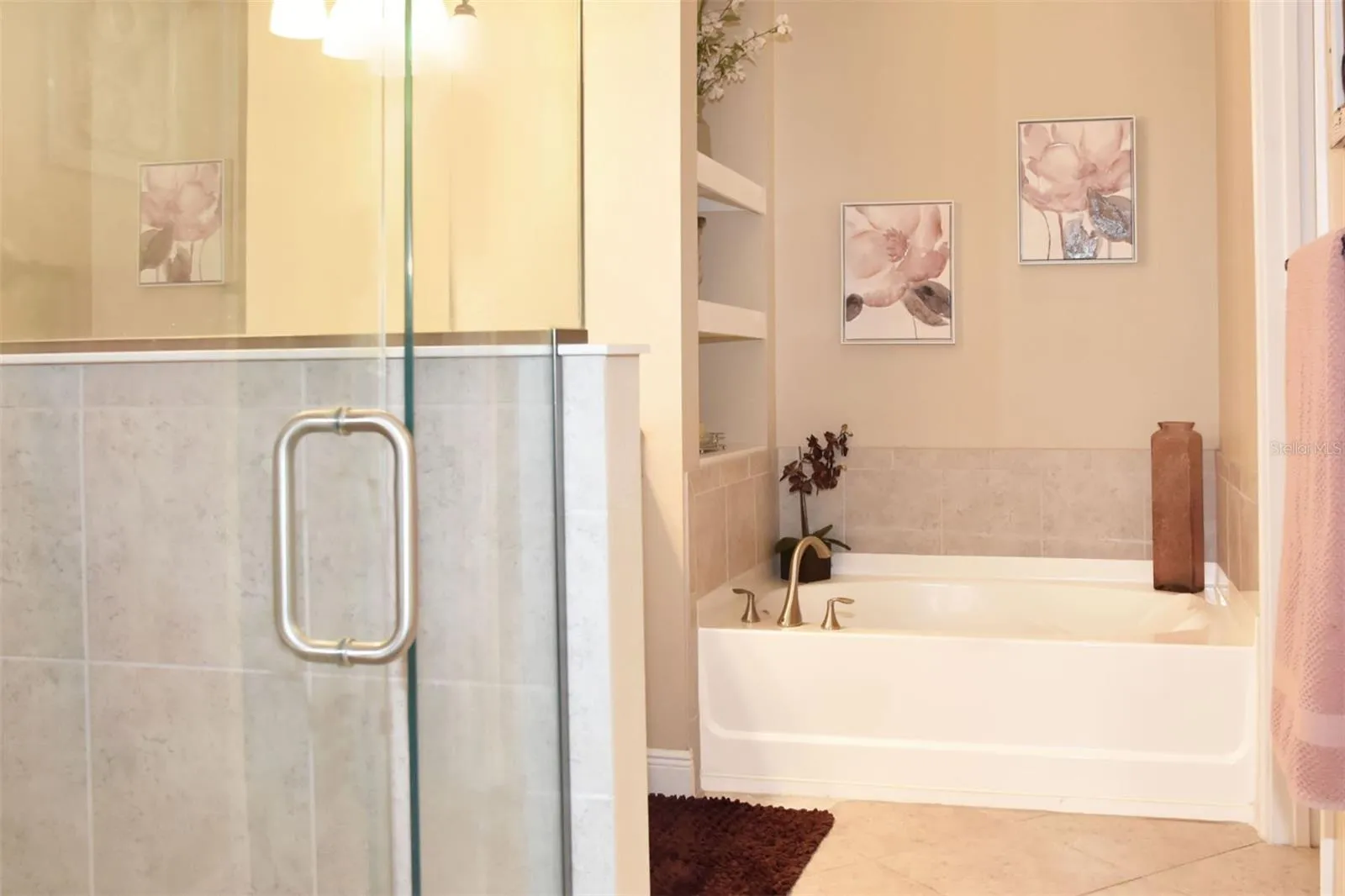 Primary bath with built-ins