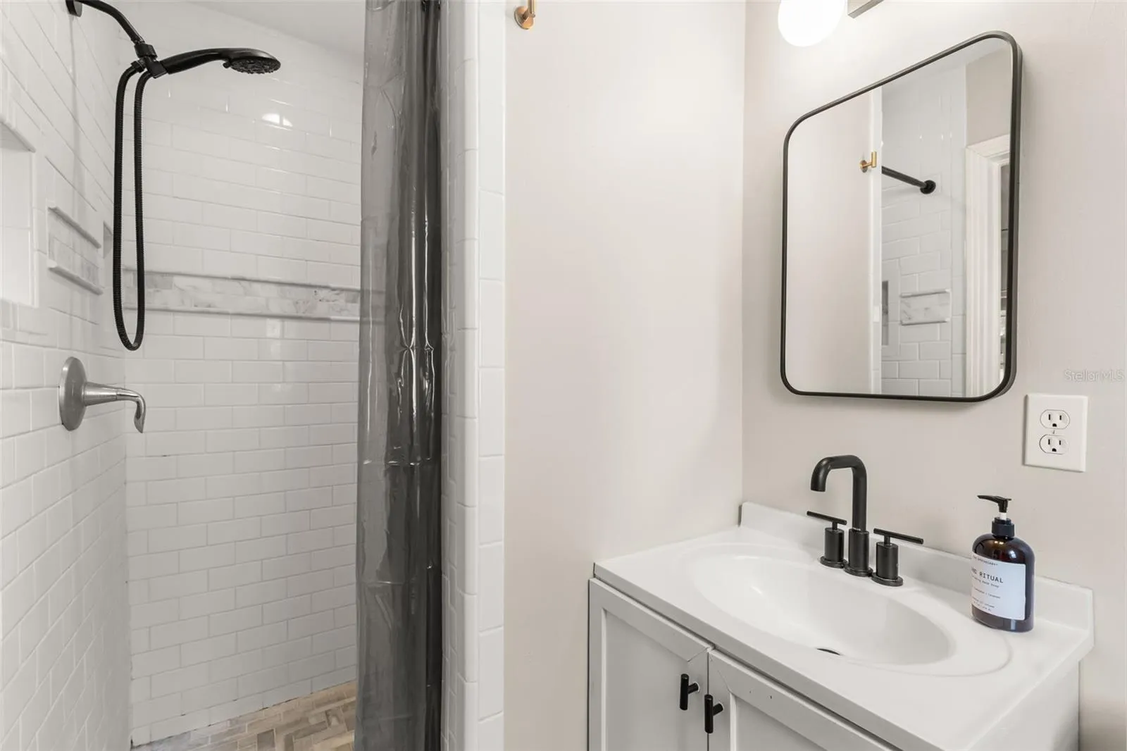 Updated Primary Bathroom